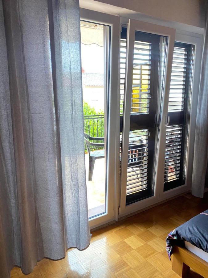 Apartmani Jelena Crikvenica Exterior photo